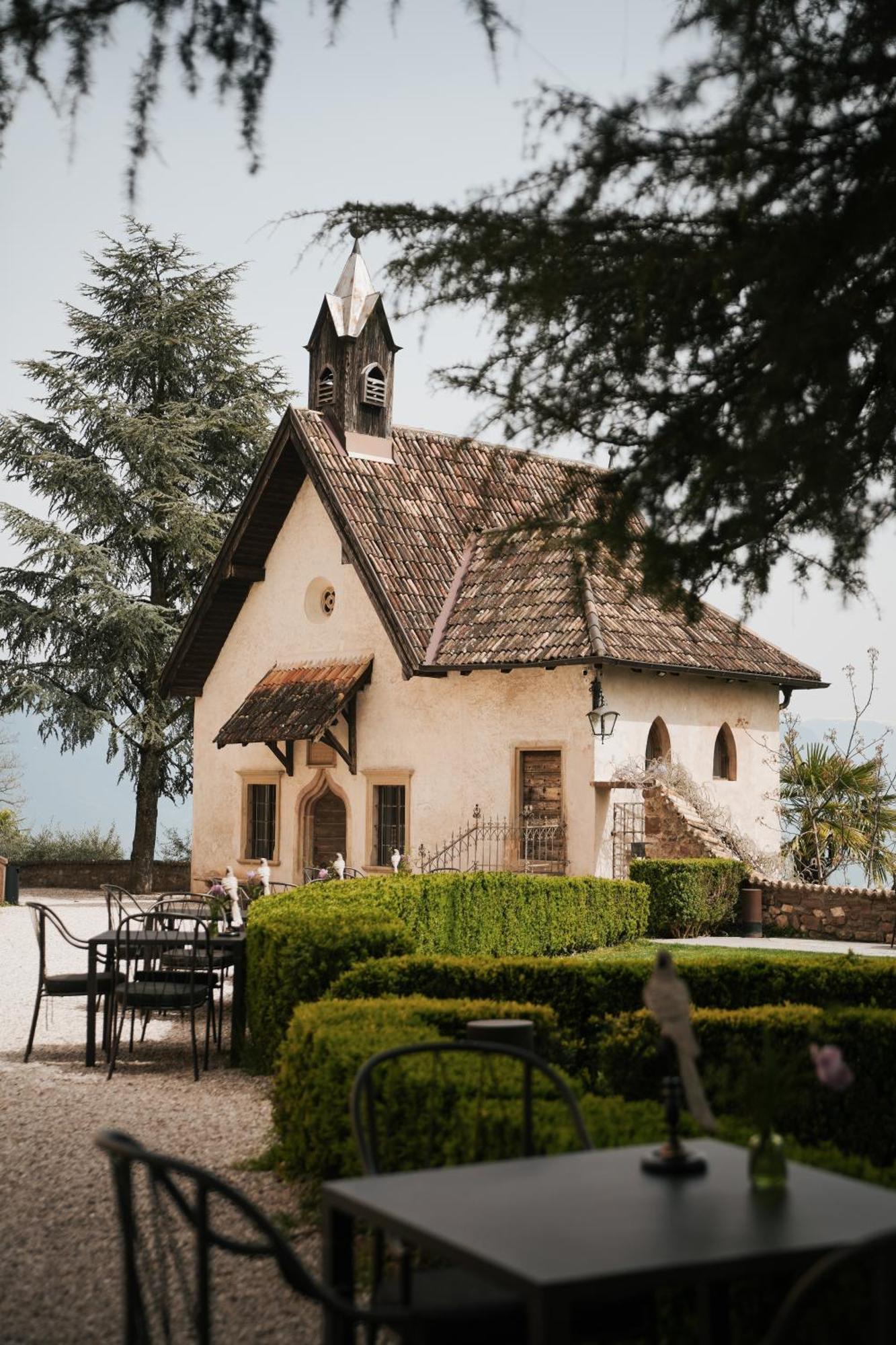 Schloss Freudenstein Eppan an der Weinstraße Exterior foto