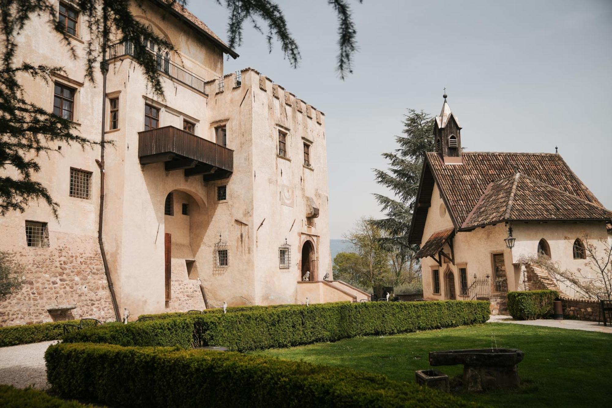 Schloss Freudenstein Eppan an der Weinstraße Exterior foto